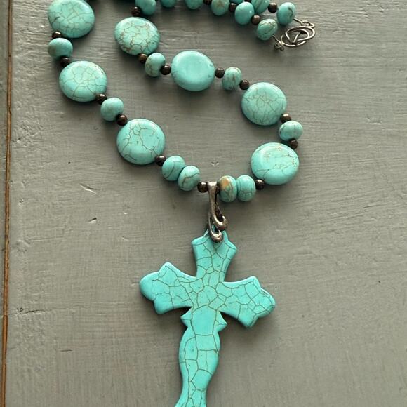 925 Sterling Silver Howlite Beaded Cross Pendant Necklace - Picture 9 of 12